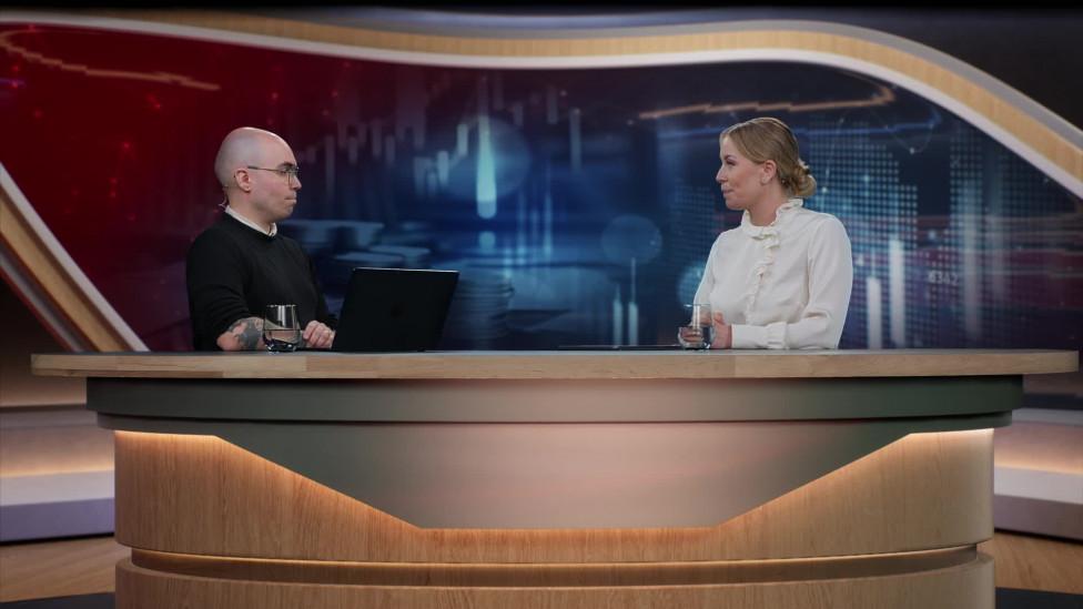 Simon Kronö intervjuas av Emma Fällma.