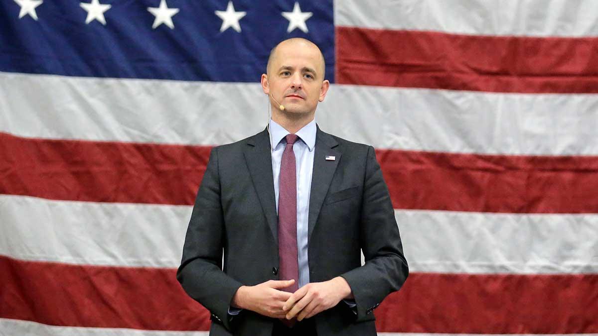 Ewan McMullin är jokern i leken i det amerikanska presidentvalet. Han har en liten - ytterst liten - chans att snuva Trump och Clinton på presidentposten. (TT)