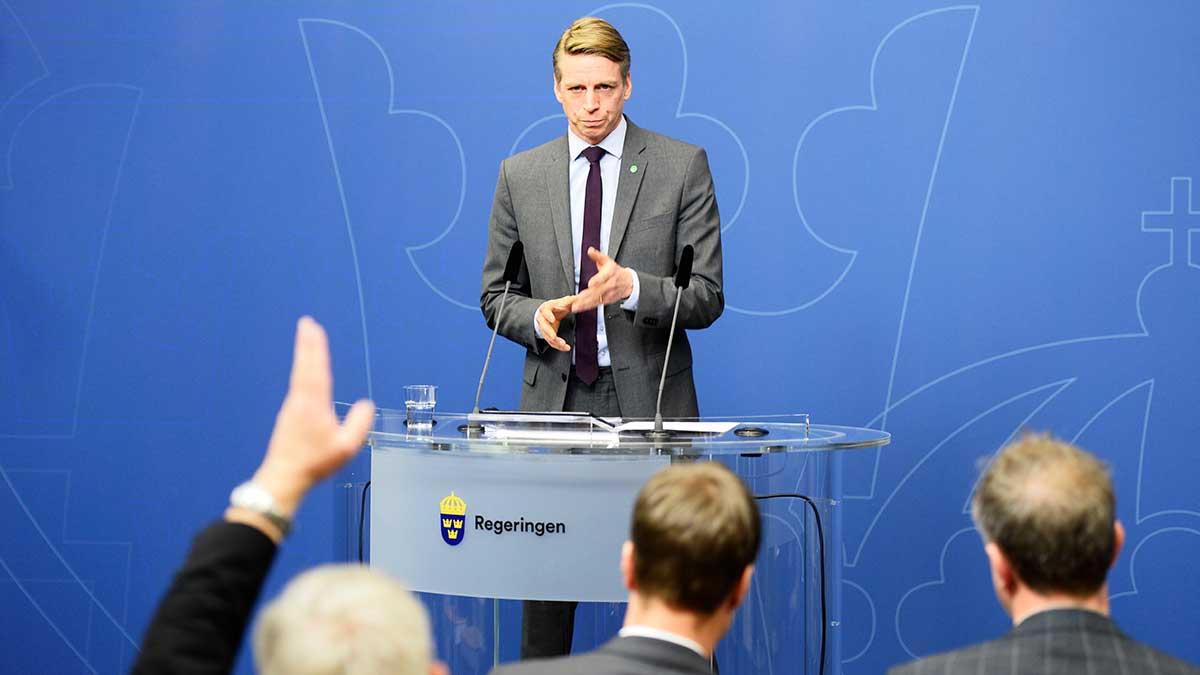 Regeringen säger ja till Finansinspektionens förslag om ett skärpt amorteringskrav