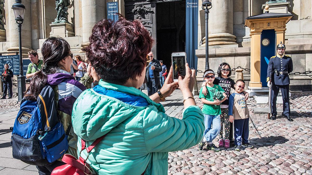 Asien-turisterna i Sverige blir allt fler. (Foto: TT)