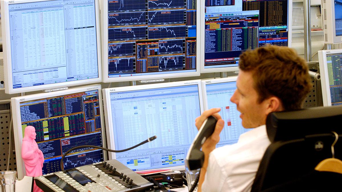 Bankerna kan på olika sätt påverkas negativt av sjunkande bopriser