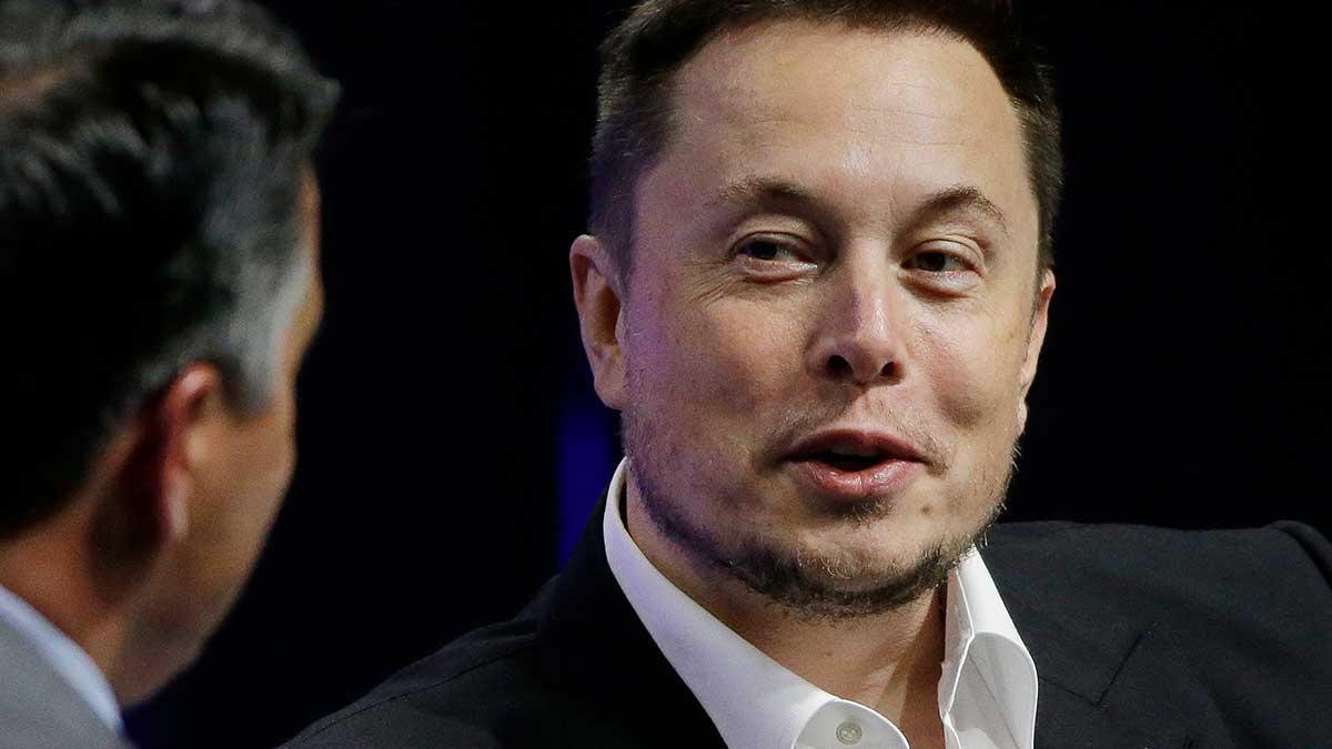 Investerare som satsat på nedgång i Tesla-aktien tappade mer än 1 miljard dollar i värde på en enda dag