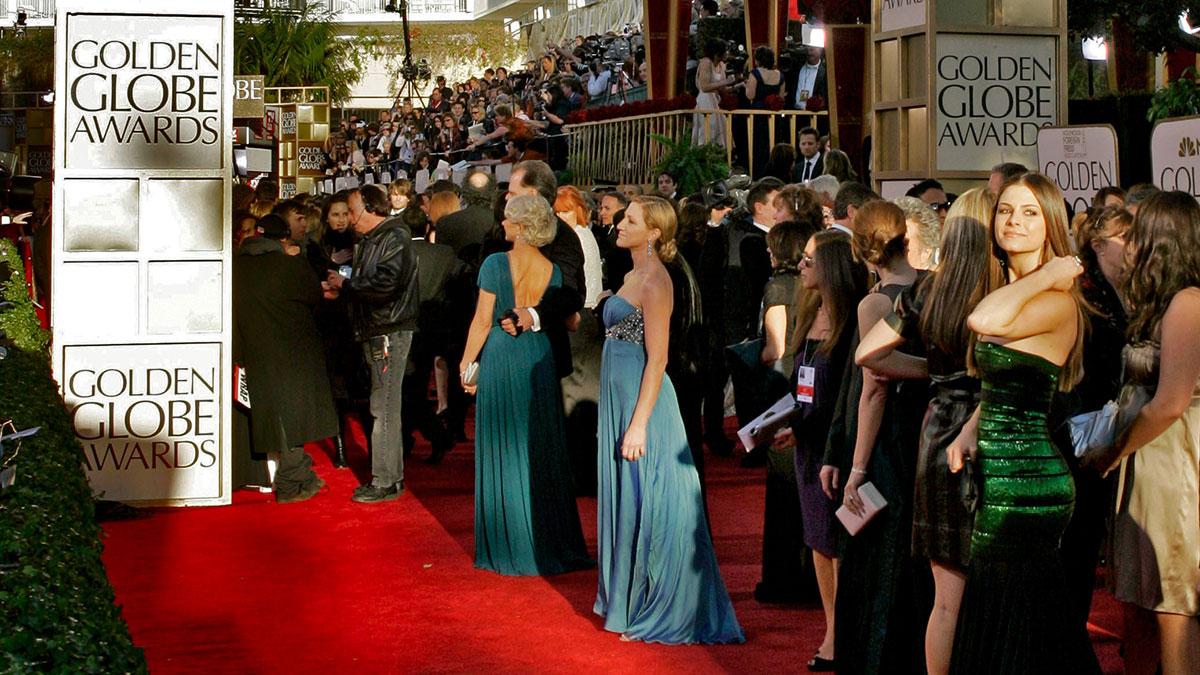 Facebook har säkrat rättigheterna att få strömma live från röda mattan vid årets Golden Globe. (Foto: TT)