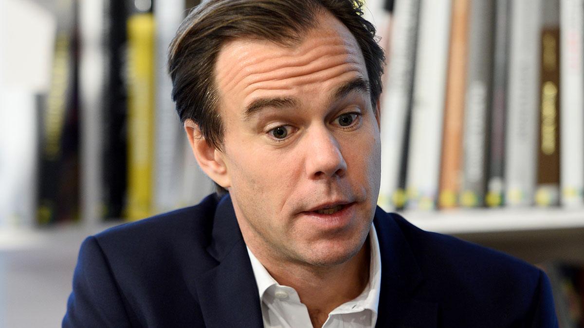 H&M:s vd Karl-Johan Persson har säkert mycket att fundera över just nu. (Foto: TT)