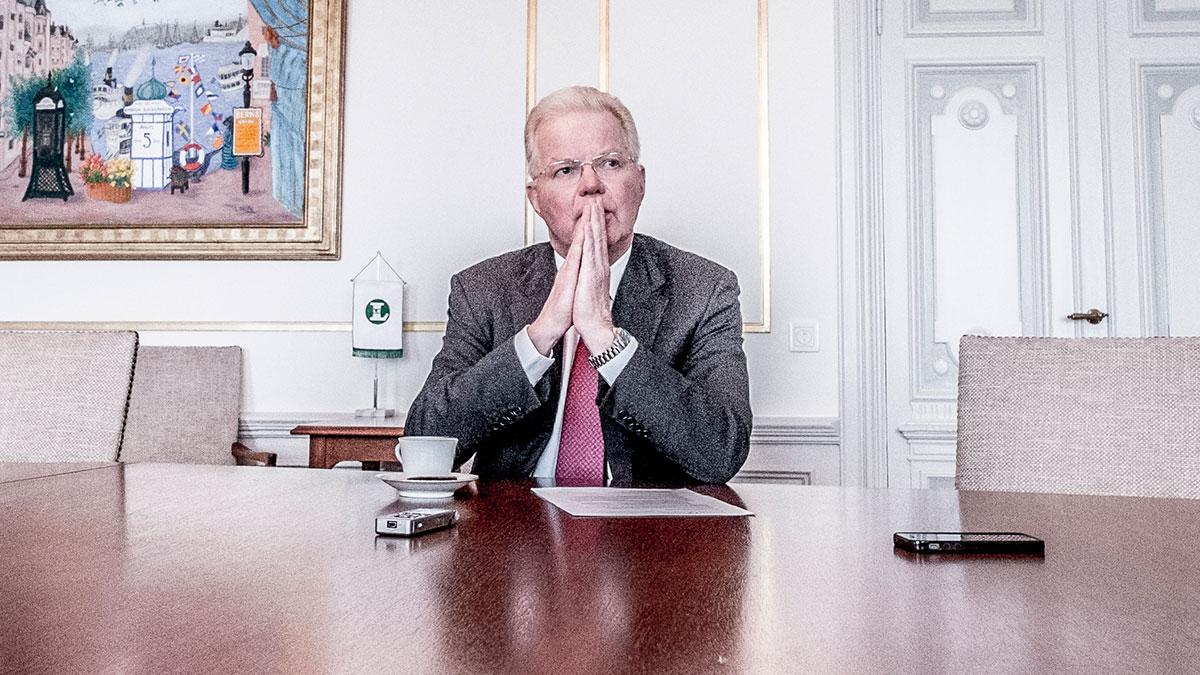 Det råder en inre konflikt inom Volvos ägarled över utdelningen. Det är kinesiska Geely som behöver utdelningen medan finansmannen Fredrik Lundberg (bilden) stretar emot, uppger Dagens Industri. (Foto: TT)