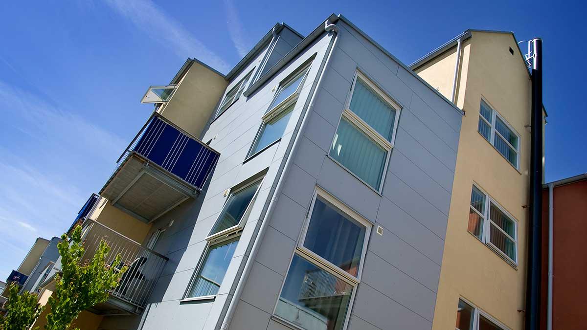 De svenska bostadspriserna är upp med 2 procent i september. (Foto: TT)