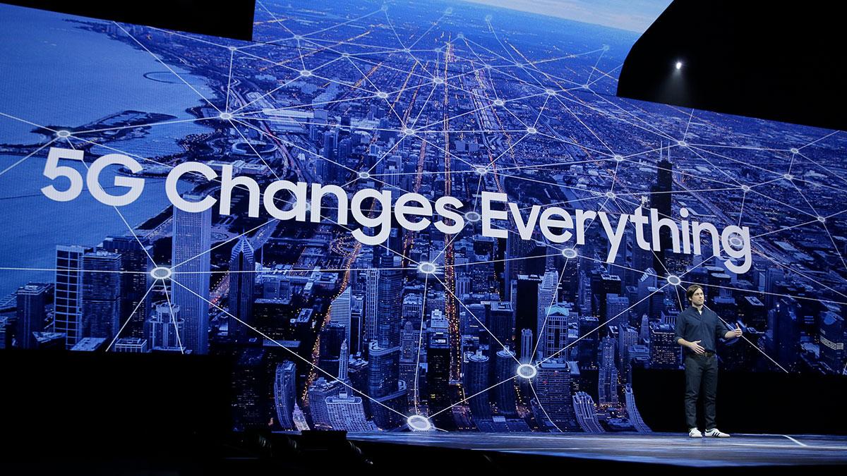 Samsung Electronics ska börja sälja sin första 5G-smartphone