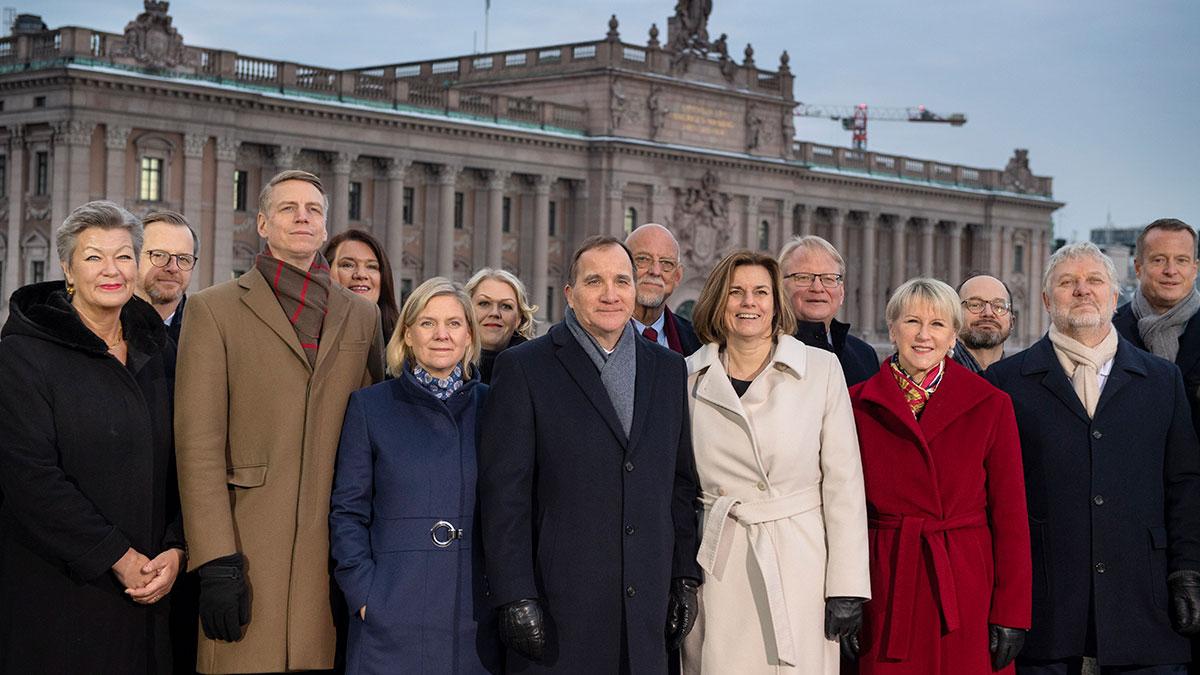 Utbildningsnivån bland regeringens ministrar är "häpnadsväckande" och "anmärkningsvärt" låg. (Foto: TT)