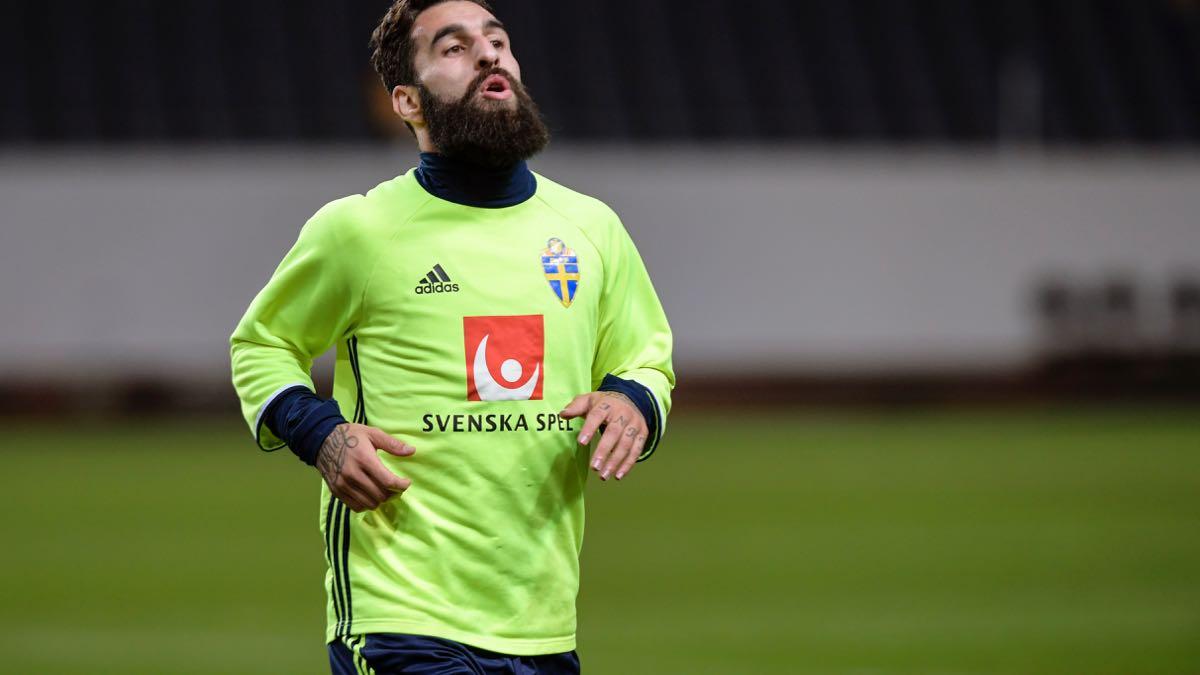 Jimmy Durmaz har stått i fotbollsvärldens centrum de senaste dagarna. (Foto: TT).