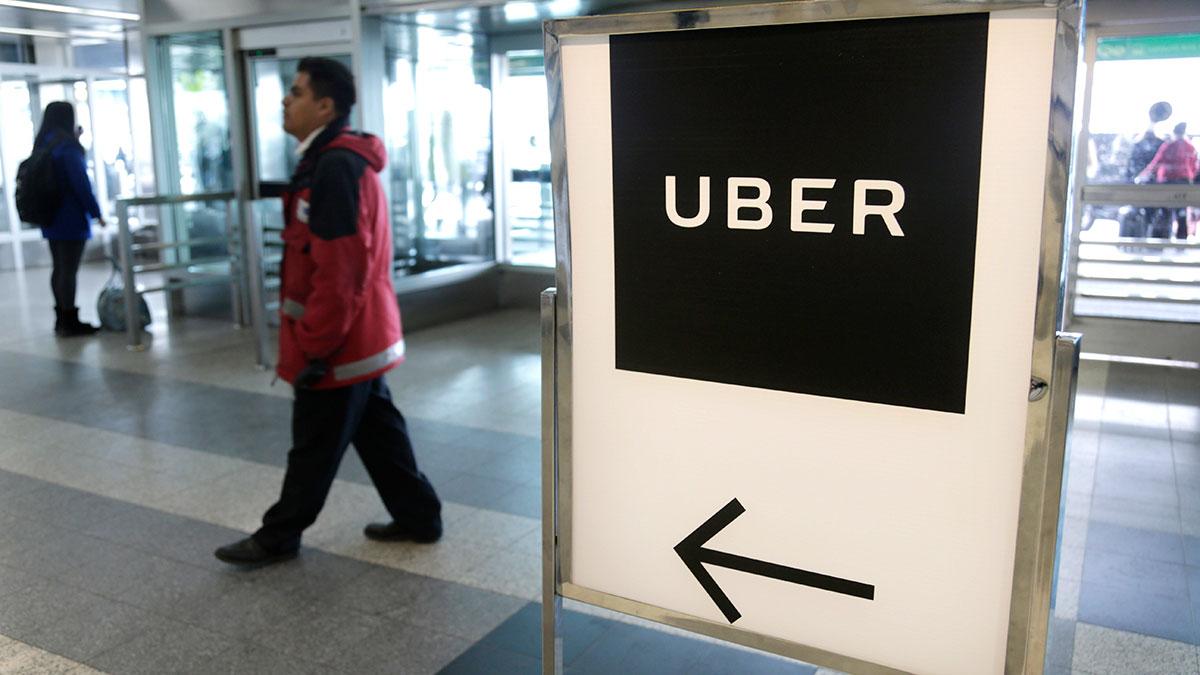 Uber lanserar den nya B2B-tjänsten Uber Health som gör att sjukvårdsinstitutioner kan anropa bilar för att hämta upp patienter eller vårdgivare. (Foto: TT)