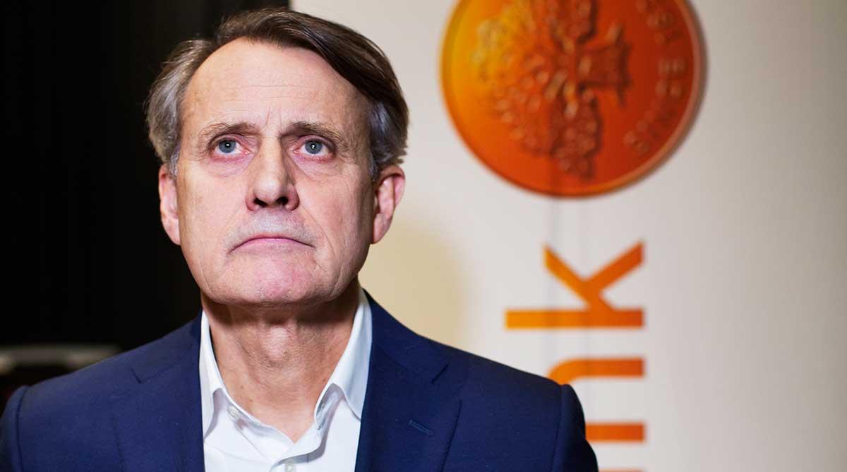 Anders Sundström fick lämna ordförandestolen i Swedbank efter avslöjandet om toppchefernas fastighetsaffärer. (Foto: TT)