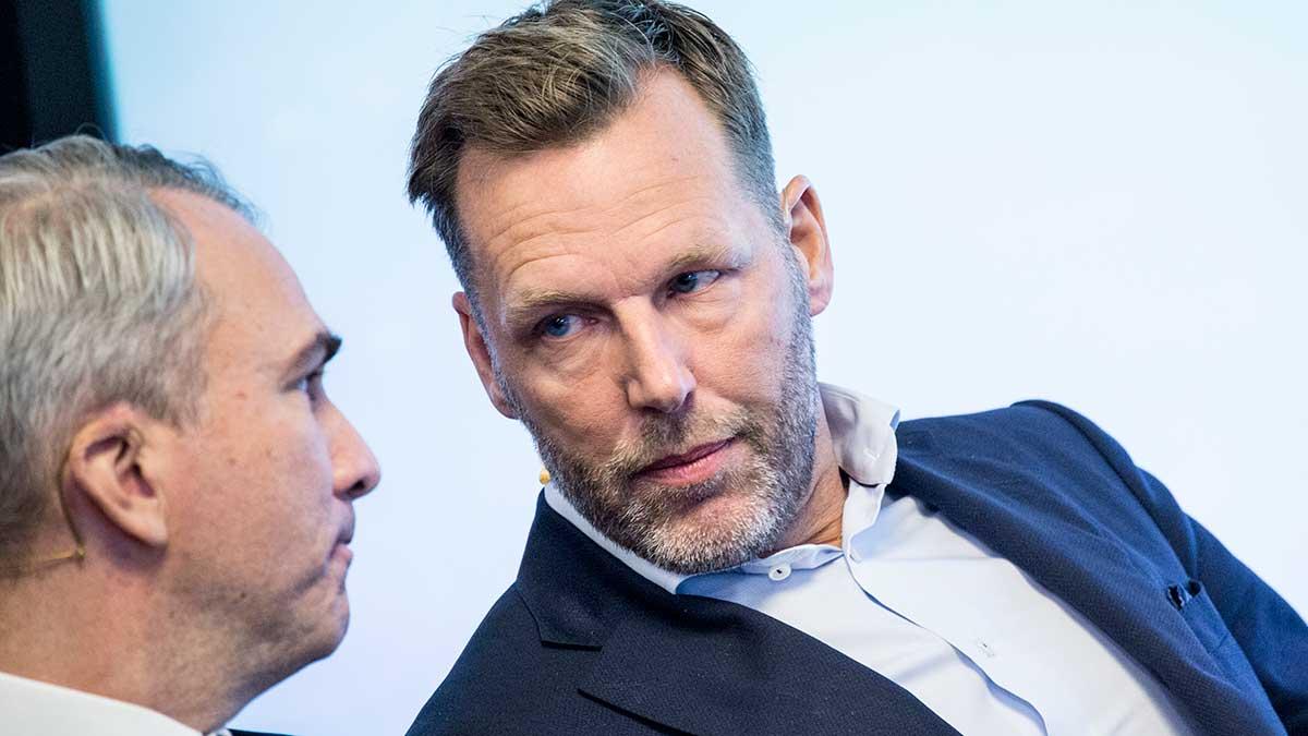 Telias vd Johan Dennelind kan tänka sig samarbetsavtal eller förvärv för att bli en integrerad leverantör av teletjänster i Norge. Telia skall vara ett bra alternativ till Telenor på den norska marknaden. Det teleoperatörschefen i en intervju med norska E24. (Foto: TT)