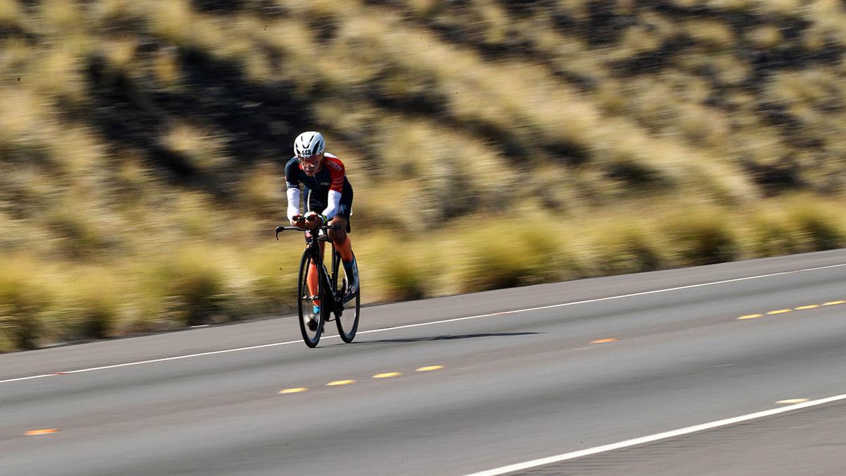 Extremidrottande inom triathlon leder ofta till stora påfrestningar på familjelivet