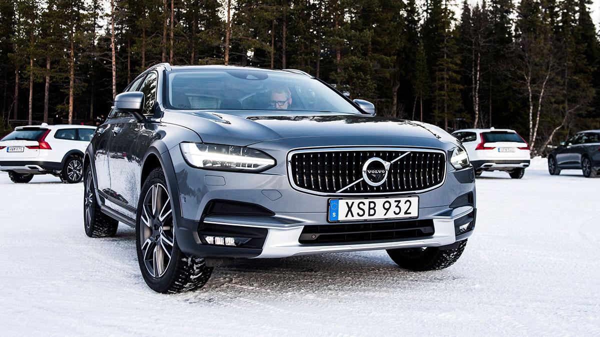 Volvo står i fokus i PS-podden när Volvos Studio Manager Sabine Cicek gästar. Samtalet spelas in på The Lobby som Volvo inlett ett samarbete med. (Foto: TT)