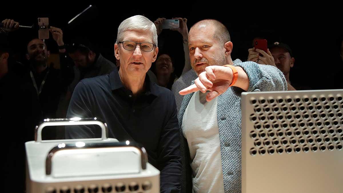 apple-jony-ive-tim-cook