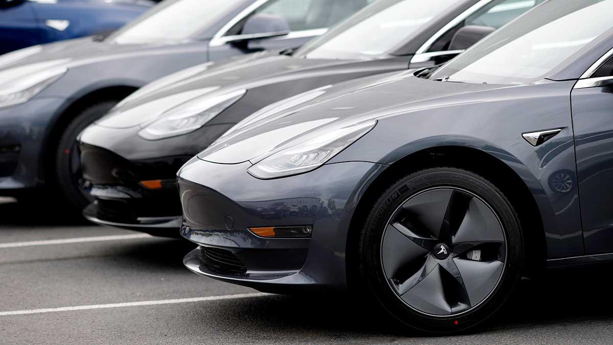 tesla-rekord-model-3