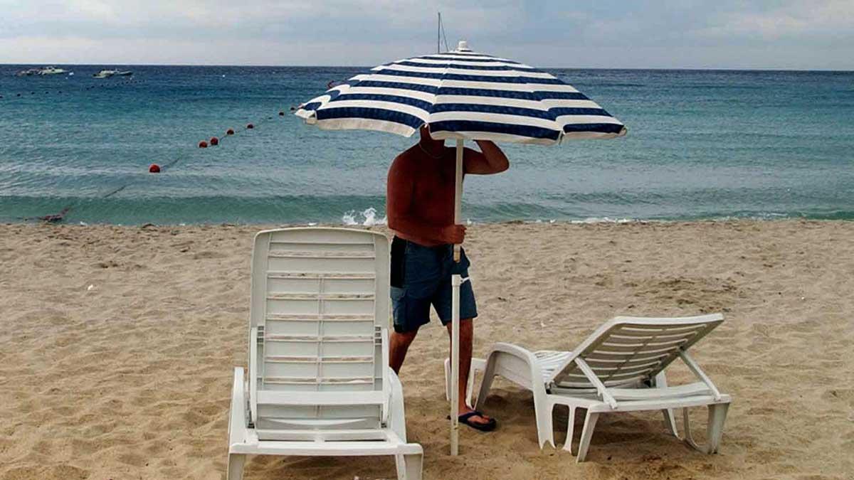 sardinien-sand-stöld-turister