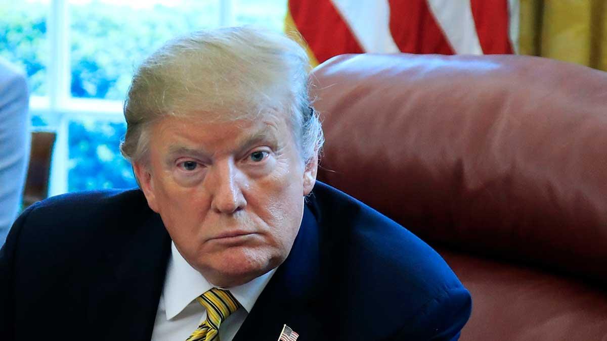 Twitters faktakoll av USA:s president Donald Trump kommer att leda till en exekutiv order som ska straffa sociala medier. (Foto: TT)