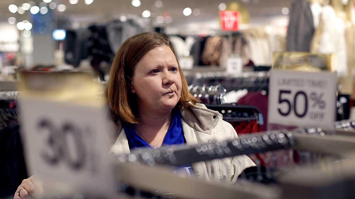 H&M-konkurrenten Forever 21 har lämnat in en konkursansökan och tvingas stänga butiker i 40 länder. (Foto: TT)