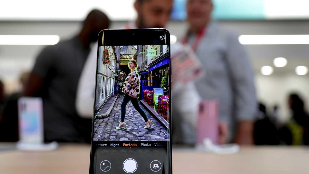 Huawei har passerat 200 miljoner sålda mobiltelefoner i år. (Foto: TT)