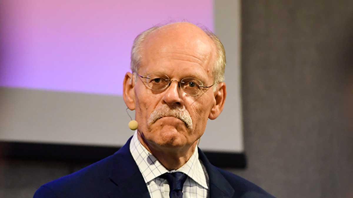 Sänker Riksbanken med riksbankschefen Stefan Ingves (bilden) styrräntan i morgon? Ja, det tror i alla fall Handelsbanken i sitt huvudscenario. (Foto: TT)