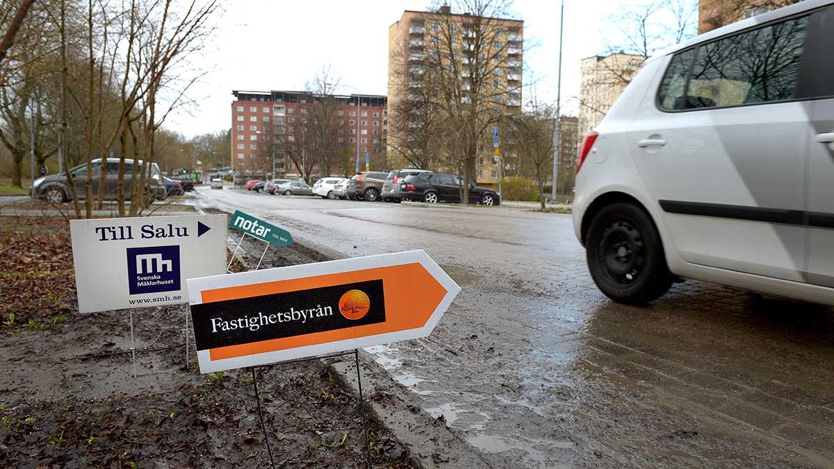 Debattörerna anser att det är dags att riva upp det skärpta amorteringskravet som infördes för två år sedan. (Foto: TT)