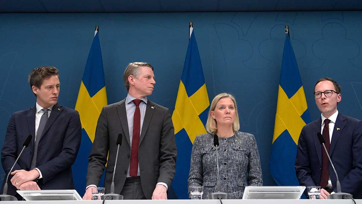 Stödpaketen i coronakrisen som regeringen och samarbetspartierna C och L lagt fram får underkänt av många företagare. (Foto: TT)
