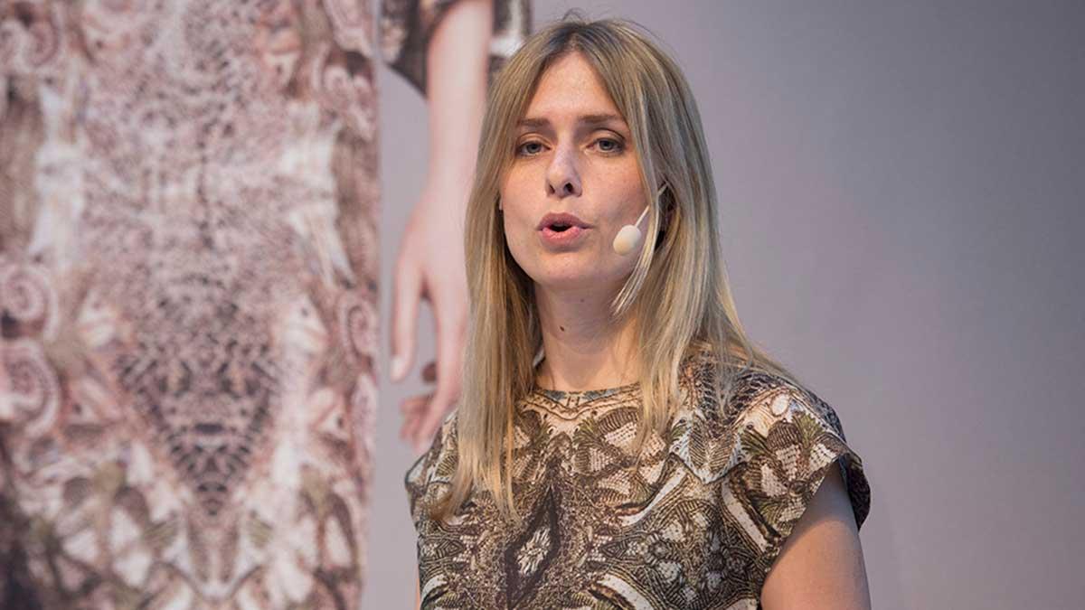 "För varje dag som vi behöver hålla butiker stängda blir läget alltmer utmanande", säger H&M:s nya vd Helena Helmersson i en rapportkommentar. (Foto: TT)