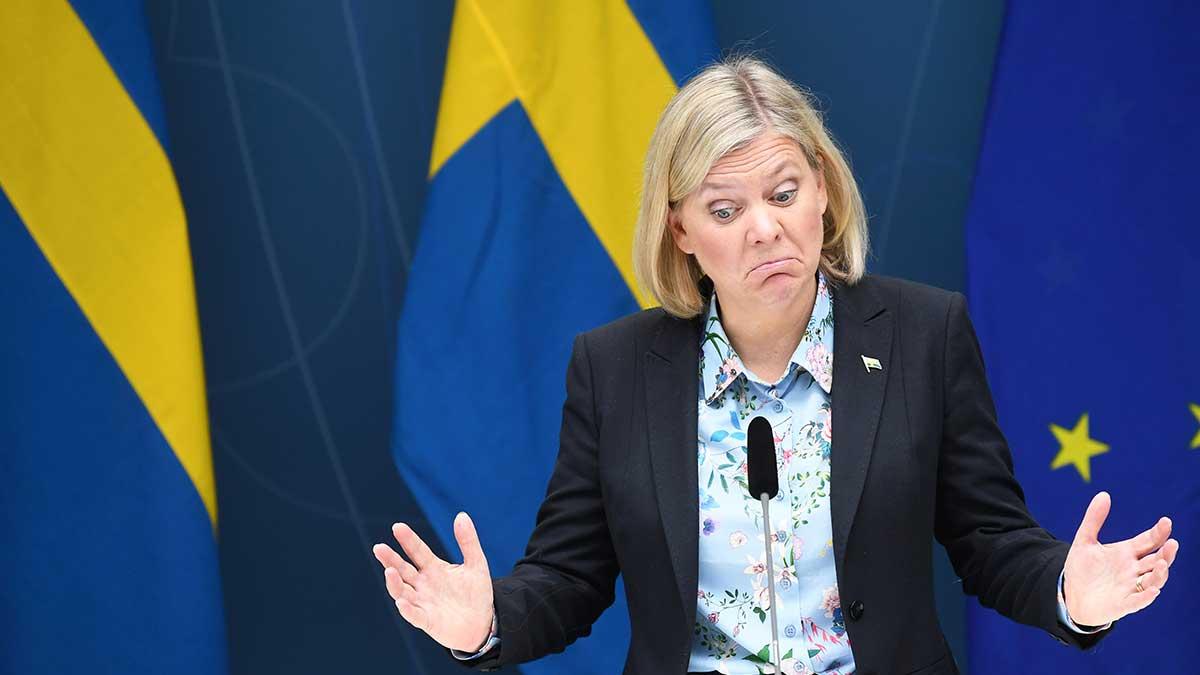 En klar majoritet av fnansbranschens aktörer är missnöjda med regeringens och finansminister Magdalena Anderssons stödåtgärder, visar undersökningen i artikeln. (Foto: TT)