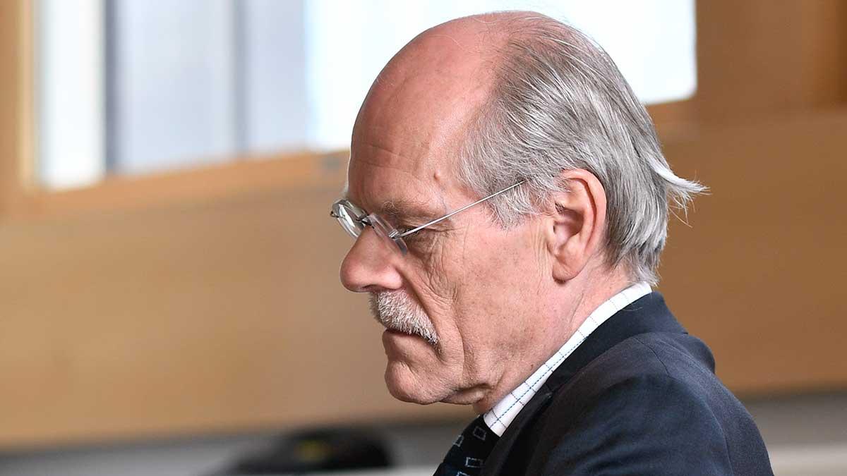 Riksbankschef Stefan Ingves konstaterar att många bolånetagare skulle få problem om räntan stiger 4-5 procent. (Foto: TT)