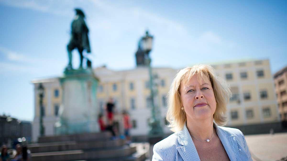 "Jag har svårt att se att kompetensen inte finns där", säger Eva Halvarsson, vd för Andra AP-fonden, apropå att kvinnorna fortfarande är rejält underrrepresenterade i börsbolagens toppskikt. (Foto: TT)