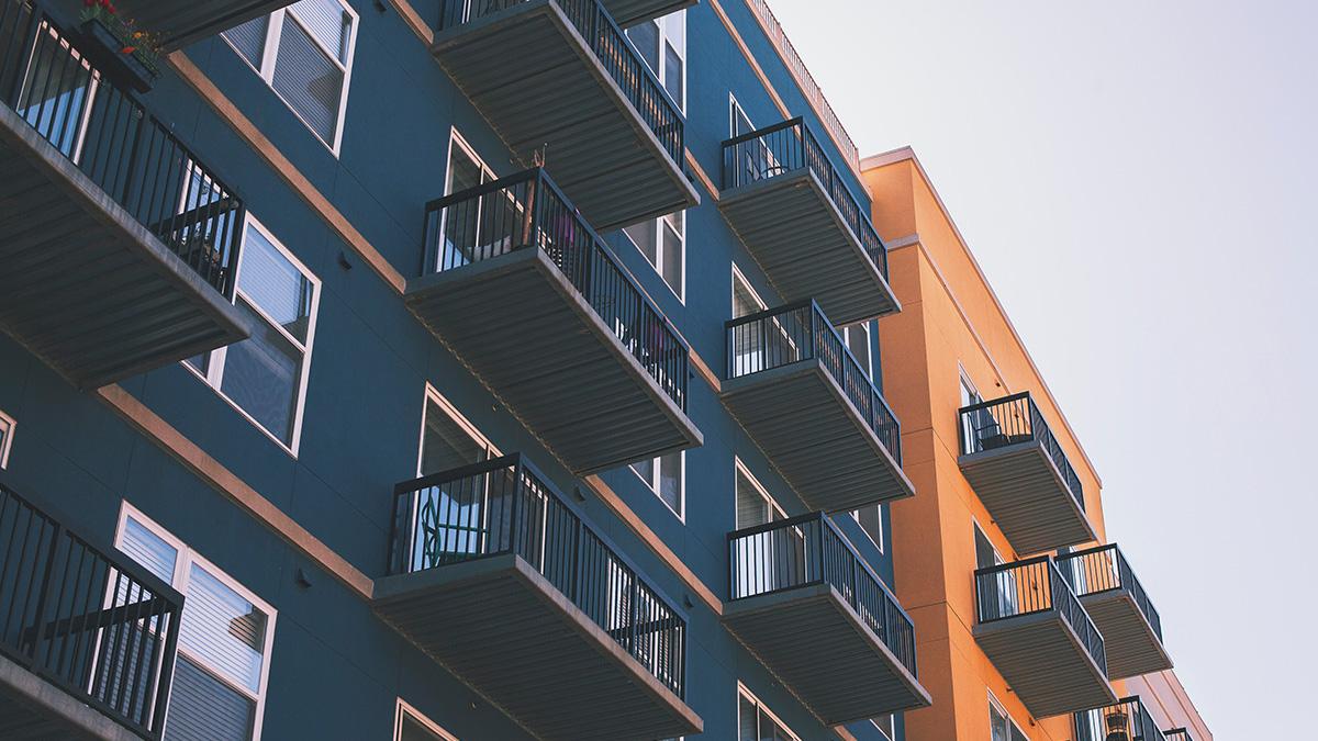 Fastighetsbolag med kontorsfastigheter är inga juveler på Stockholmsbörsen för tillfället. (Foto: Brandon Griggs / Unsplash)