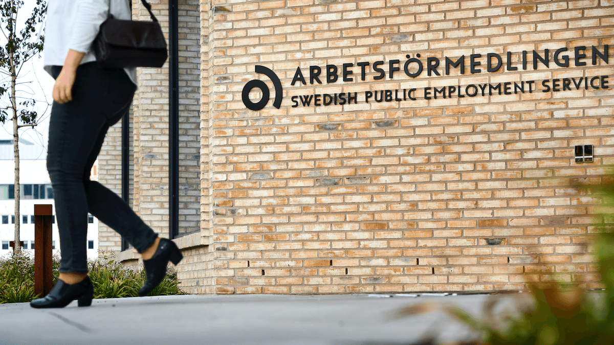 Arbetsförmedlingen: Svårt för de som saknar utbildning