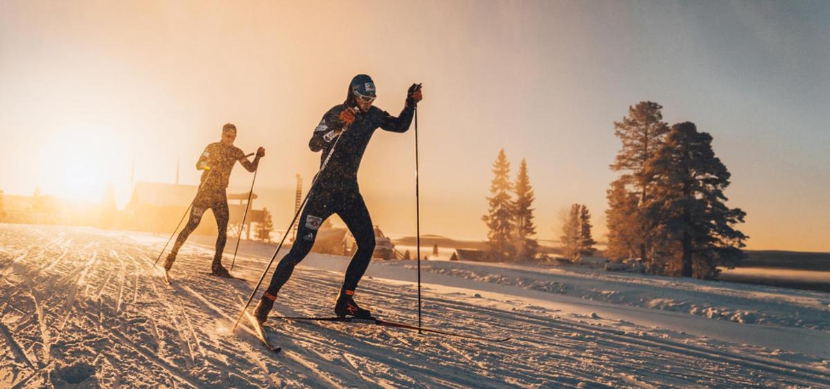 Några av Sveriges skidprofiler tipsar om Dalarnas längdåkningspärlor. (Foto: Visit Dalarna)