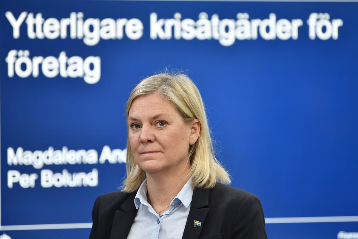 Regeringen lovade under måndagen förlängda stöd till coronadrabbade företag. Foto: TT