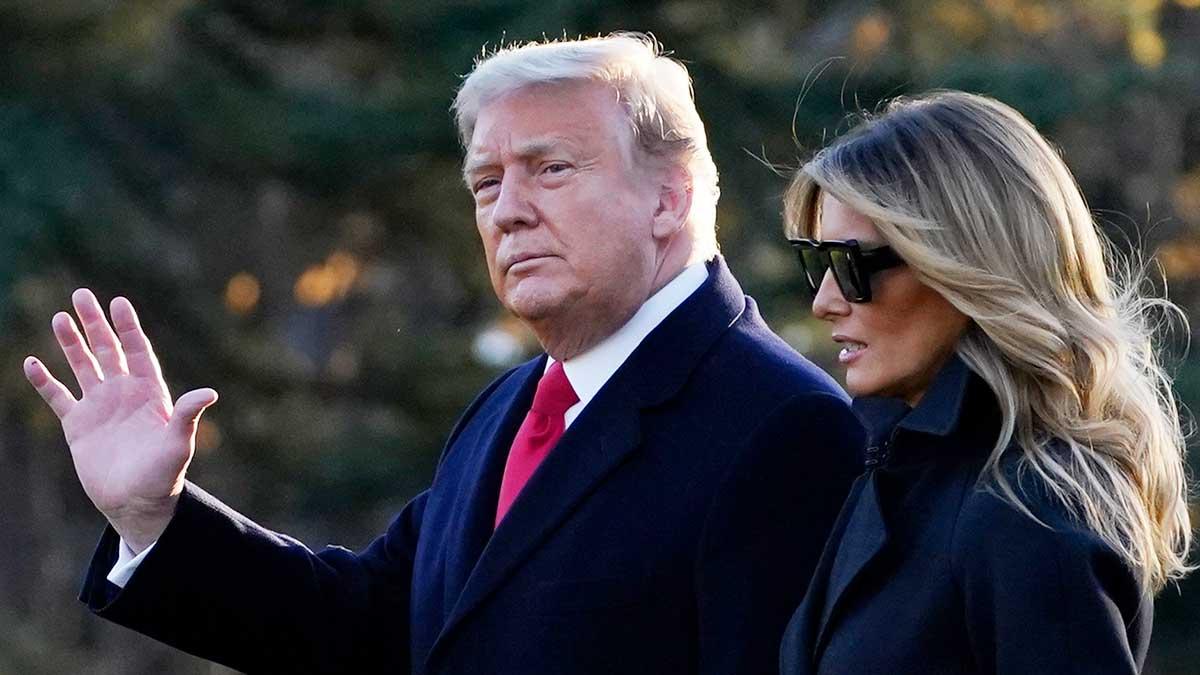Donald Trump signerade sent på söndagen kongressens förslag till budget och krispaket. (Foto: TT)