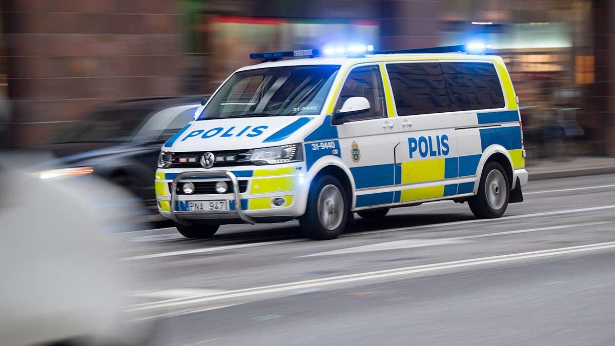 Poliser testade den kontroversiella appen för ansiktsigenkänning av misstänkta brottslingar, vilket bröt mot lagen. Nu straffas polismyndigheten med böter på 2,5 miljoner kronor. (Foto: TT)