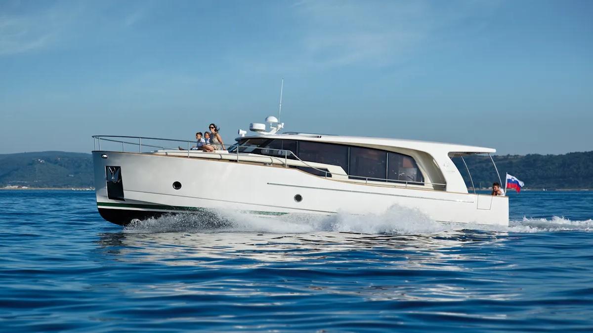 Greenline 40