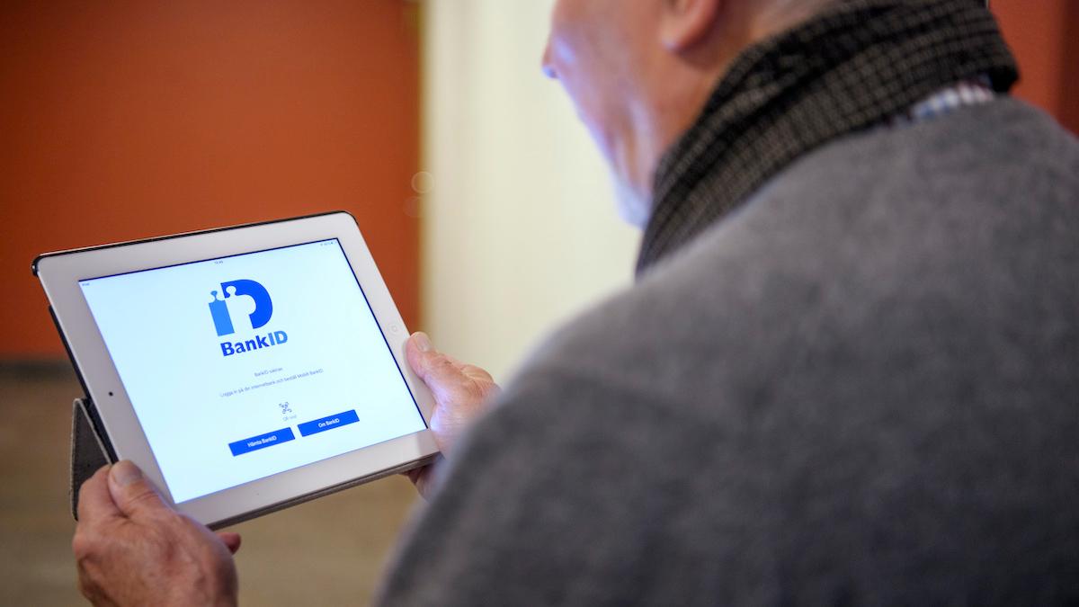 Bank-id kan krävas också vid fakturaköp online