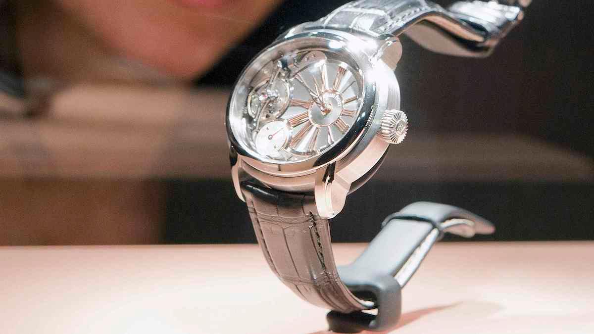 Ryska agenter har beslagtagit schweiziska Audemars Piguet-klockor värda miljontals schweiziska franc som vedergällning för schweiziska sanktioner
