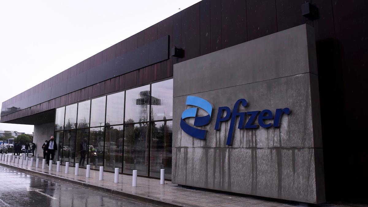 Pfizer förvärvar Biohaven Pharmaceutical för drygt 116 miljoner kronor. Förvärvet väcker förväntningar om fler uppköp i läkemedelsbranschen.