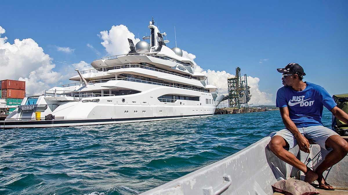 superyacht miljarder