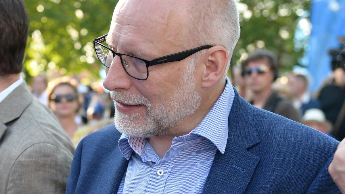 Stefan Attefall, före detta kristdemokratisk civil- och bostadsminister och nuvarande ordförande i Byggmarknadskommissionen tycker att bostadsfrågorna saknas i valrörelsen
