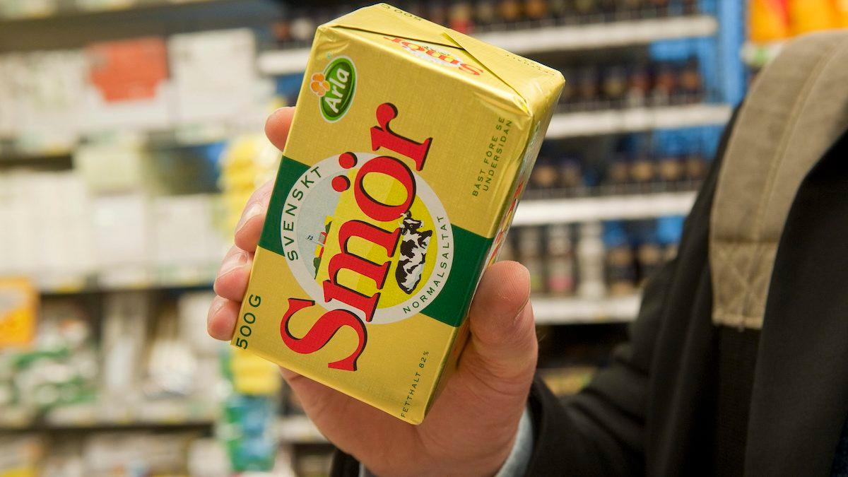 Hittills i år har priset på smör i snitt ökat med 21,6 procent. För årets första hälft är den genomsnittliga ökningen på livsmedel 9,1 procent