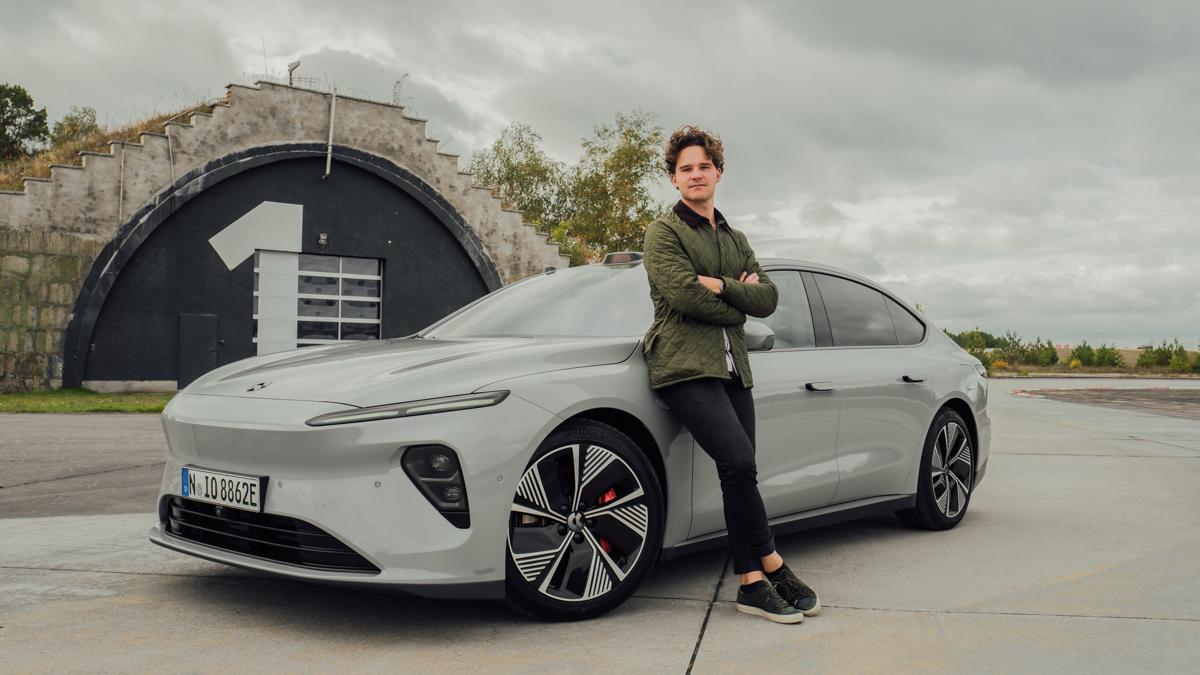 Nio ET7