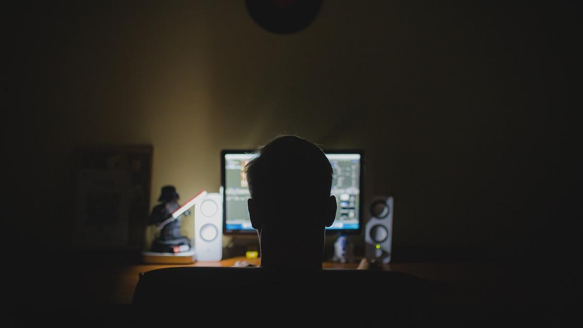 Den löst organiserade och politiskt motiverade hackergruppen Killnet har tagit på sig ansvaret för att 14 amerikanska flygplatsers webbplatser låg nere på måndagsmorgonen