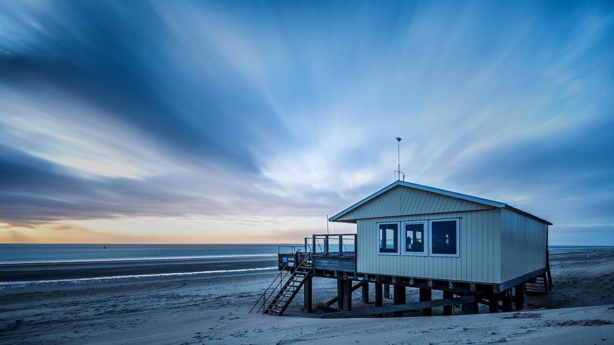 Strandnära byggnad