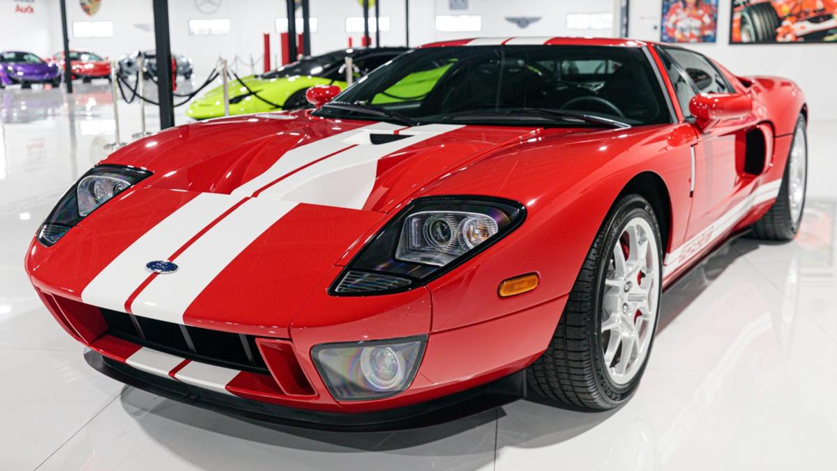 Ford GT