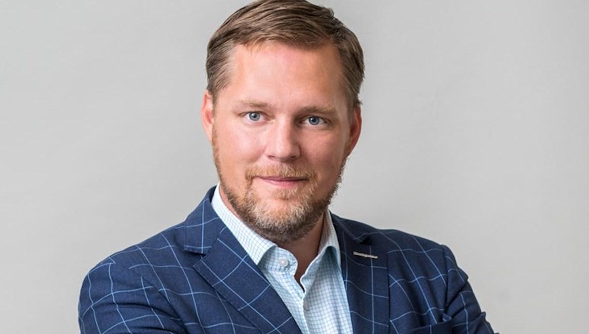 Günther Mårder delar med sig av sina fem bästa tips för en billigare semester. 