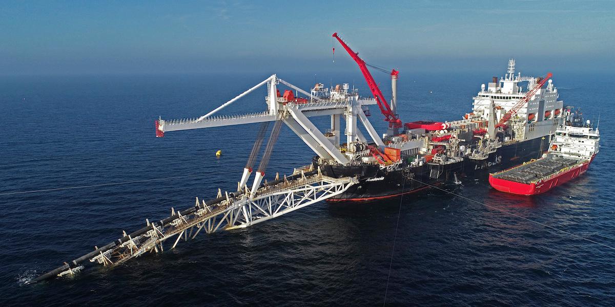 2018, ett fartyg arbetar på Nord Stream 2. I september förra året sprängdes både Nord Stream 1 och 2 och nu jobbar Nato på ett system för att skydda sådan kritisk undervattensinfrastruktur